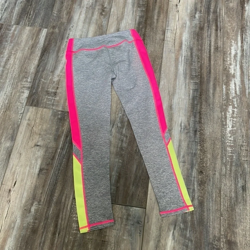 Girls neon leggings and sports bra set